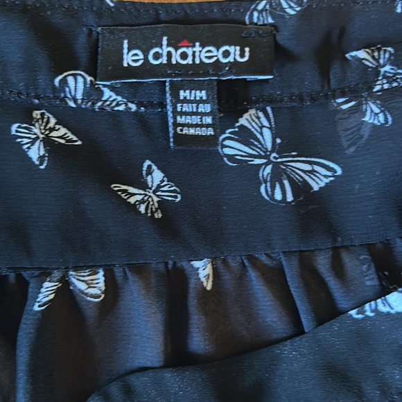 Le Chateau - Butterfly Hi-Lo Blouse - Picture 6 of 7